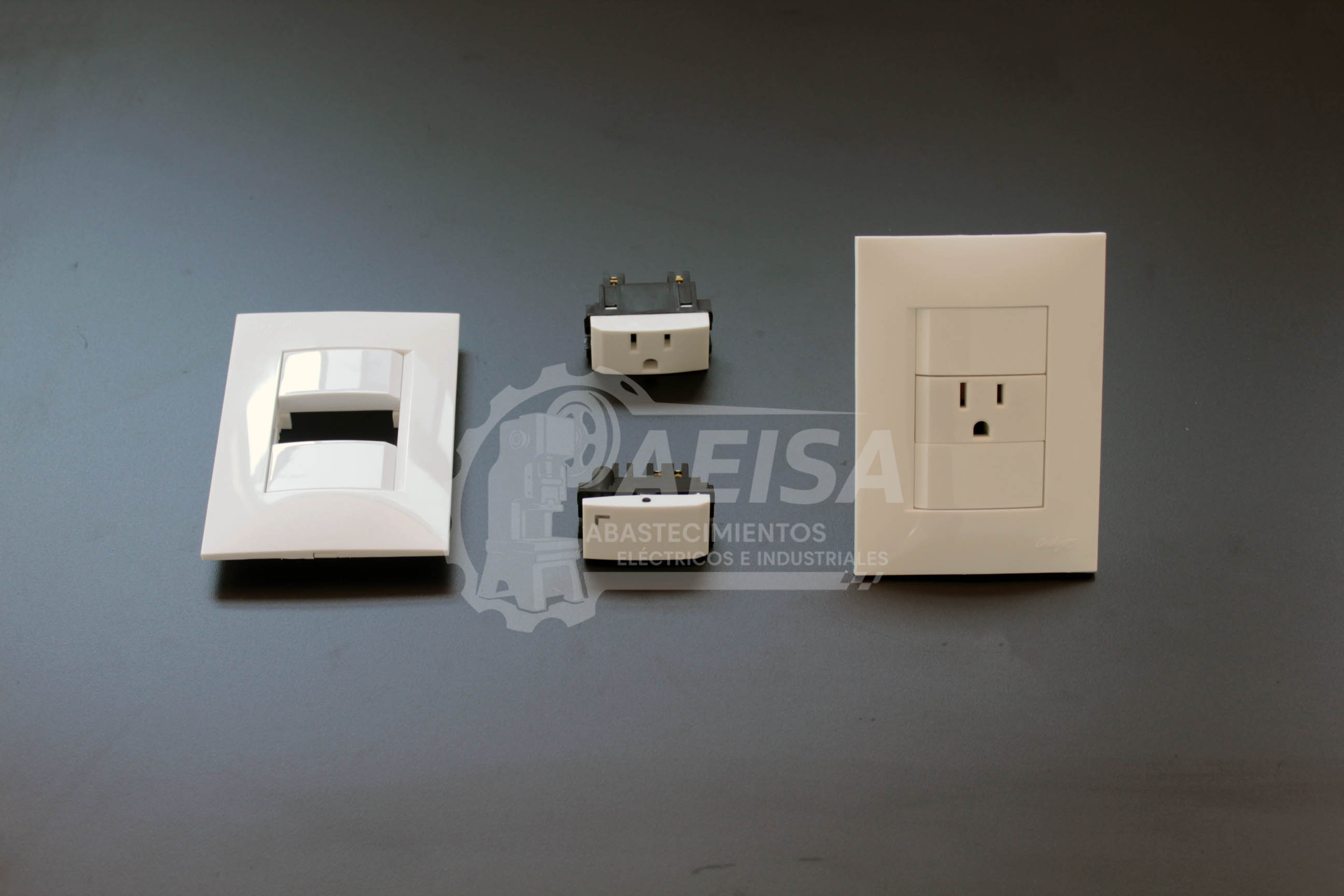 Placa de una ventana con contacto o apagador Material Nylon 6.6 Modelo ANDY